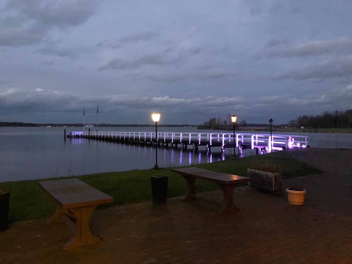 Moderne Ferienwohnung Am Yachthafen 巴德茨维什安 外观 照片
